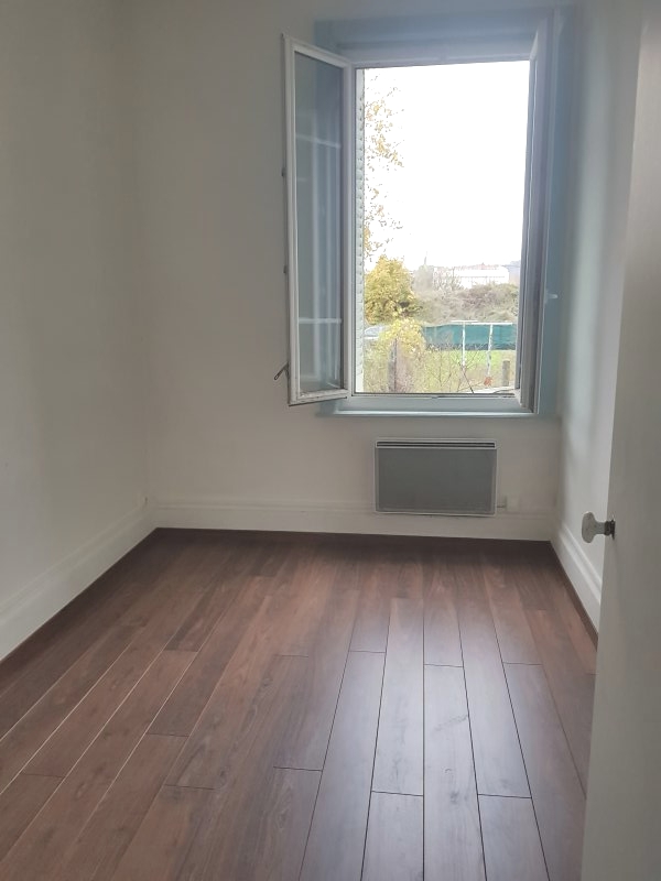 appartement T3 à rénover 61m² appartement T3 à rénover 61m²